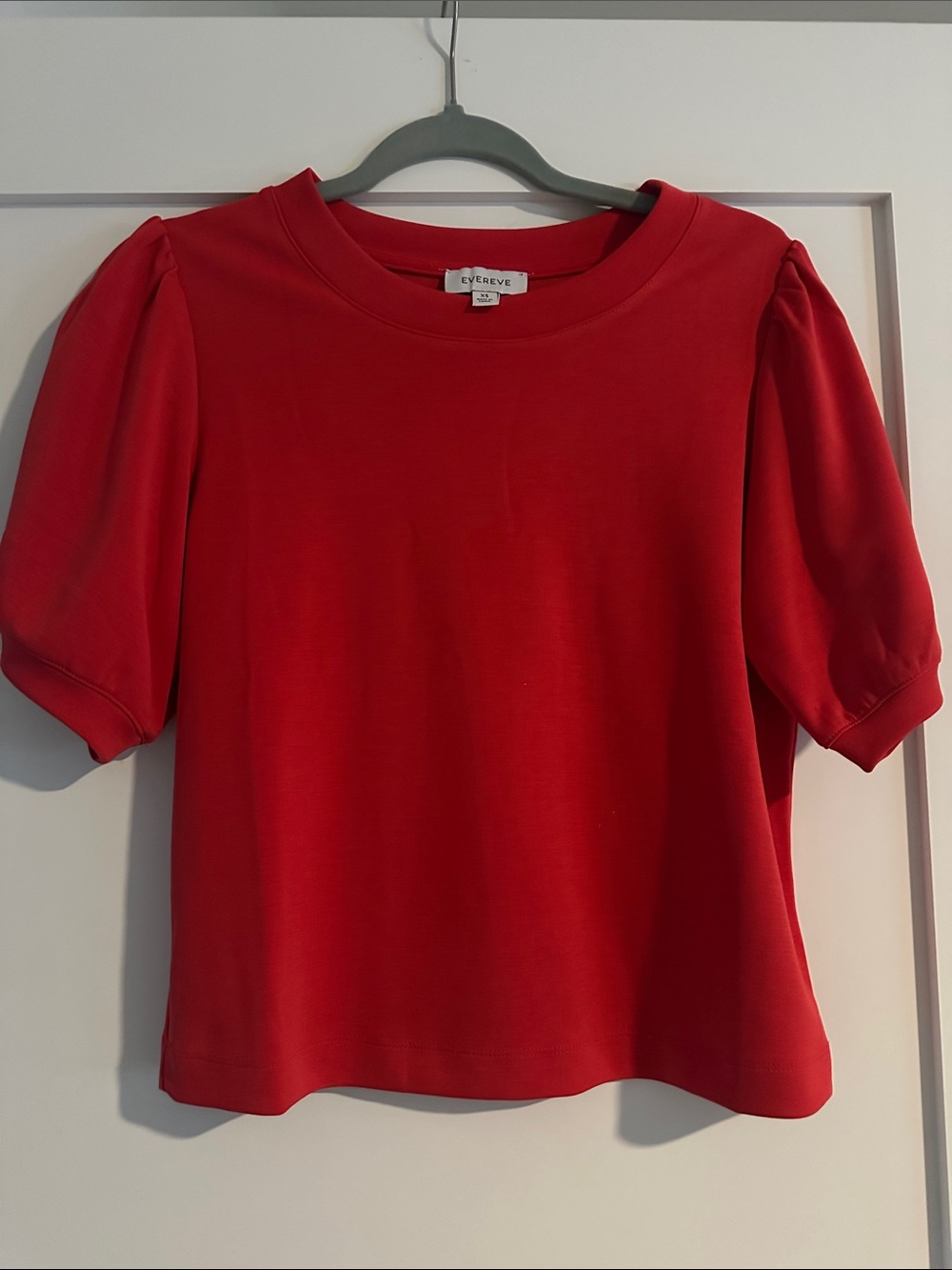 Evereve Scarlet Puff Sleeve Tee